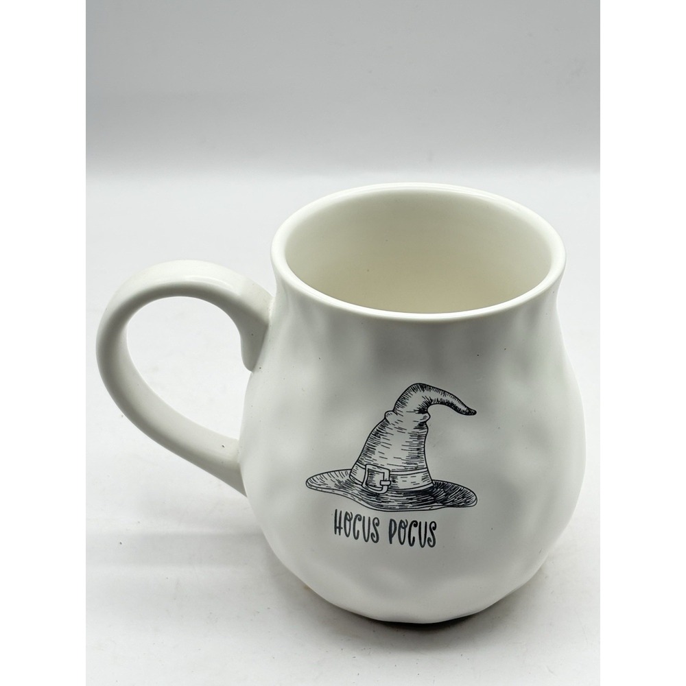 Hocus Pocus "No Basic Witch" Mug By The Artisan Collection 10 Strawberry St. Z73